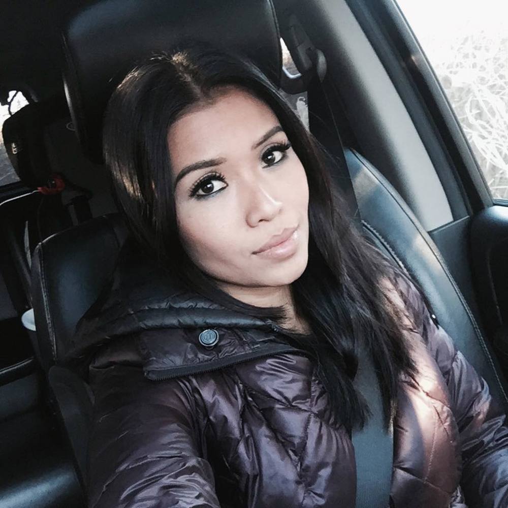 Meet your Posher, Ivana